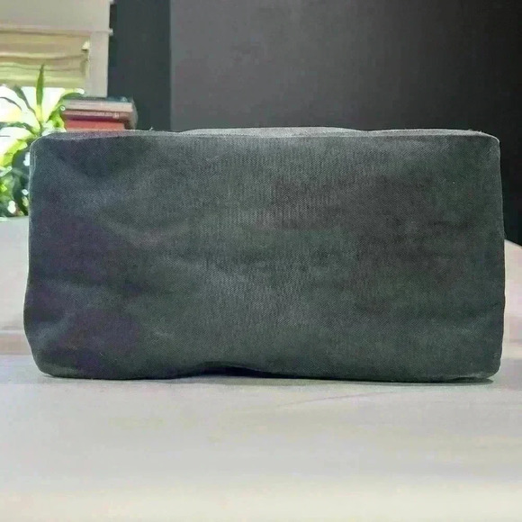 MARC JACOBS Black Tote Leather Straps Vinyl Sturdy Large Purse Women - Picture 8 of 9